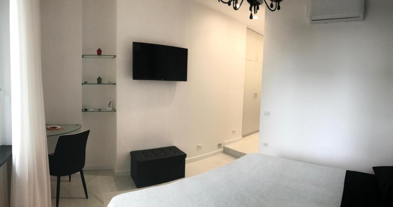 Luxury B&B Charlemagne Salerno Exterior foto